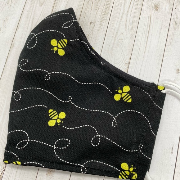 Mask - Picture 2 of 9